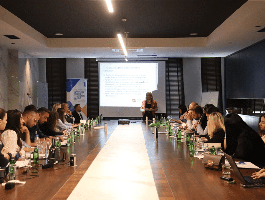 Trajnim për zyrtarët e ANJF-së mbi mbështetjen e të mbijetuarve të dhunës seksuale të lidhur me konfliktin
