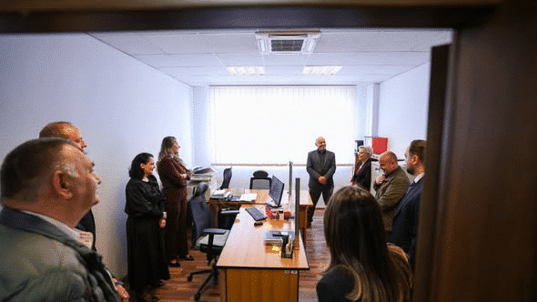 Ministrja Gërvalla vizitoi Zyrën Rajonale për Ndihmë Juridike Falas në Gjilan: “ANJF si një ndër mekanizmat kyç për sigurimin dhe garantimin e qasjes së barabartë në drejtësi për të gjithë qytetarët”